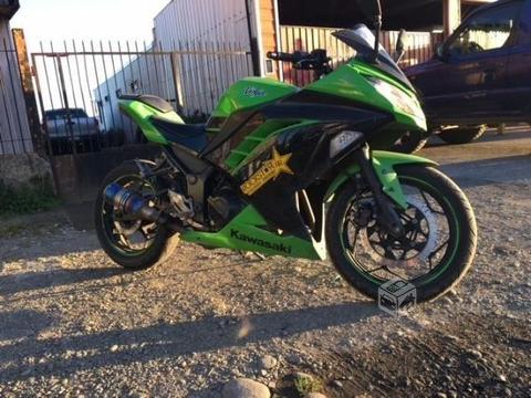 Kawasaki Ninja 300