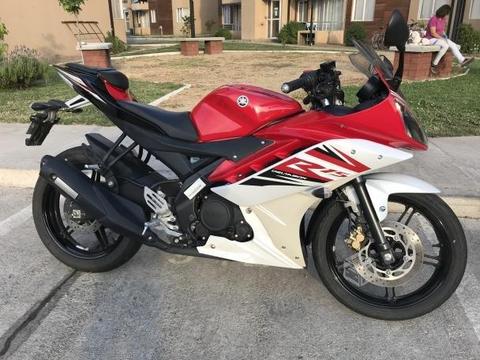 Yamaha R15 2017