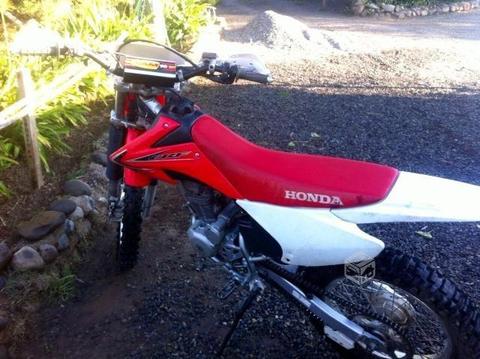 Honda crf 230 2012 perfecto estado