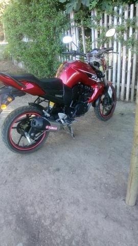 Moto yamaha fz 16 año 2015