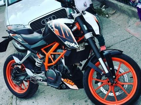 KTM Duke 390 permutable