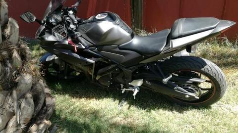 Yamaha r3