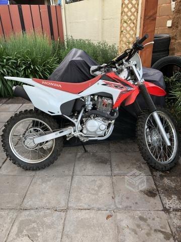 Honda CRF 230 F año 2016 Nueva!