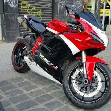 Ducati 848 Evo