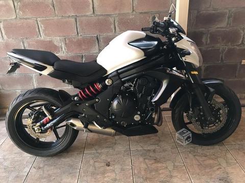 Kawasaki er6n 2015 22500 km