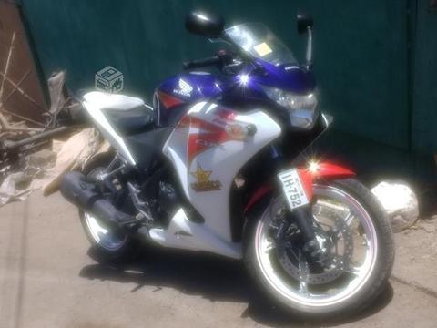 honda cbr250