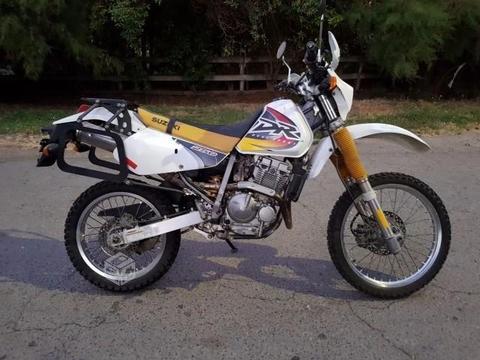 Suzuki DR Dual sport 250 CC