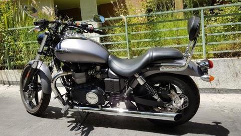 Triumph Speedmaster 865cc 2015