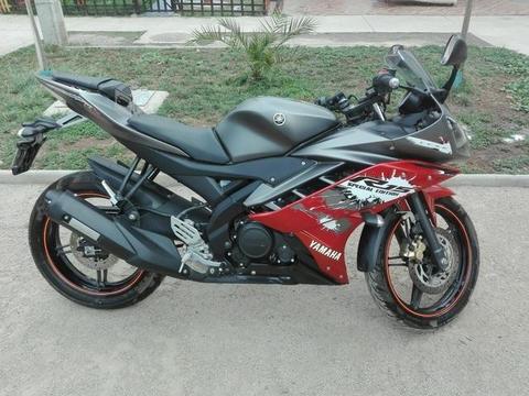 Yamaha r15 casi nueva