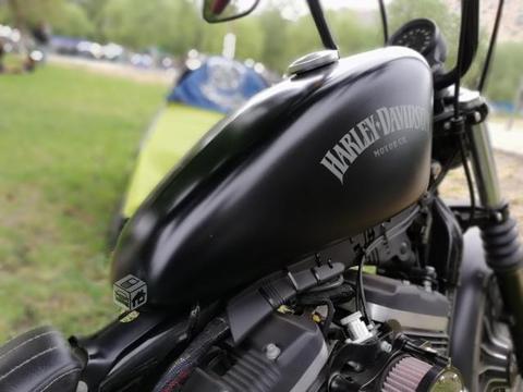 Harley Davidson 883 2014