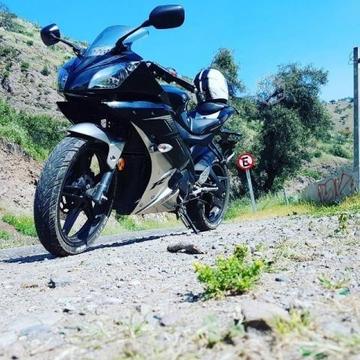 Yamaha R15 Todo al dia año 2014