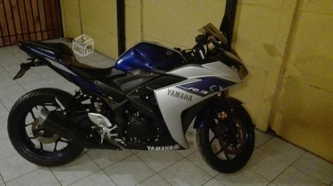 Yamaha r3