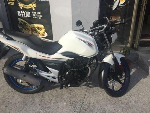 Suzuki gs150