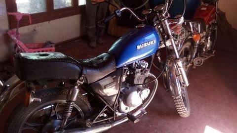 moto Suzuki