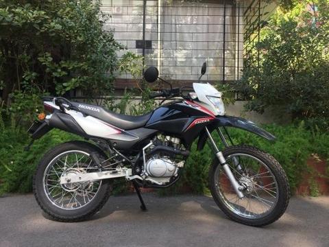 Honda XR 150L MUY POCO USO 20.700kms