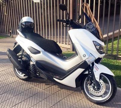 moto (scooter) de lujo- yamaha nmax 2017
