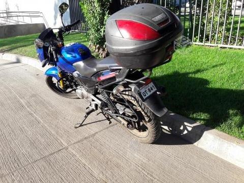 Moto pulsar 180 / año 2013