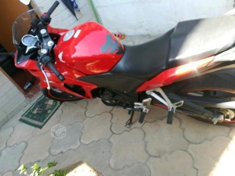 HONDA cbr250r