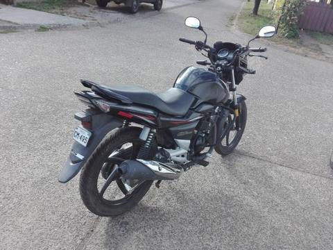 Moto suzuki 150 cc 2015