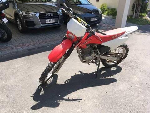 Moto Honda CRF 230 año 2011