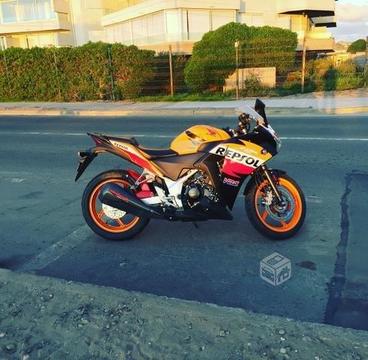 Honda cbr 250R