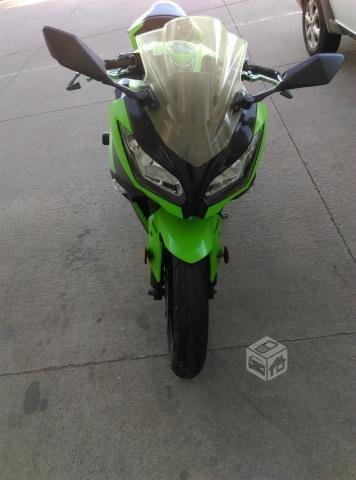 Kawasaki ninja 300, 2015 edicion especial