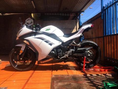 Kawasaki Ninja 300 2015 ABS