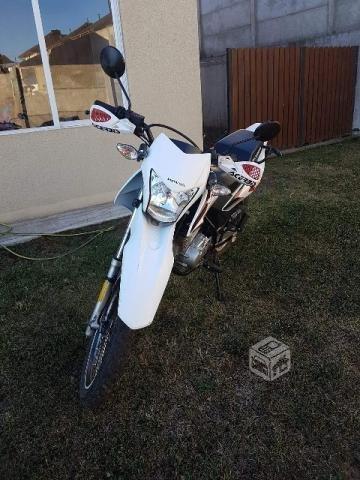 Honda XR150L 2016