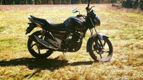 Moto suzuki gs150r