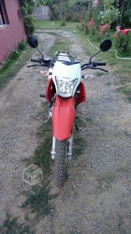 Moto Honda xr 150L