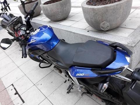 Pulsar ns 200