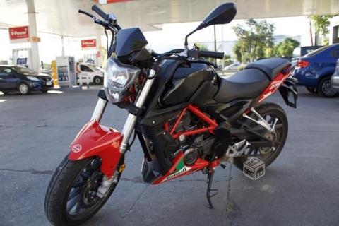 Moto Benelli TNT 250cc Inyectada