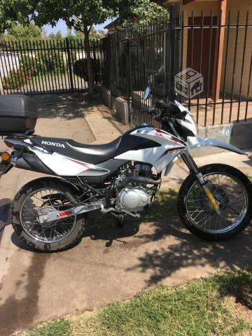 Honda xr 150L