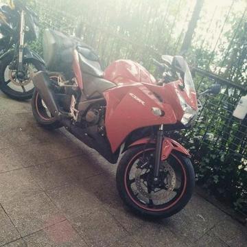 Cbr 250 año 2014