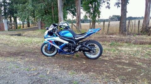 Suzuki Gsxr 600