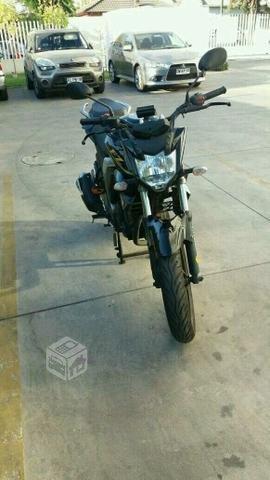 Moto Yamaha FZ150