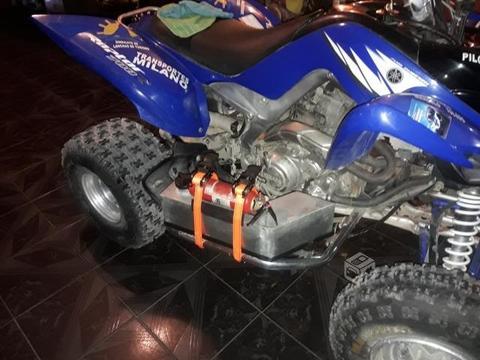 Yamaha raptor 700