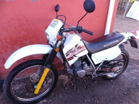 Moto xl 200