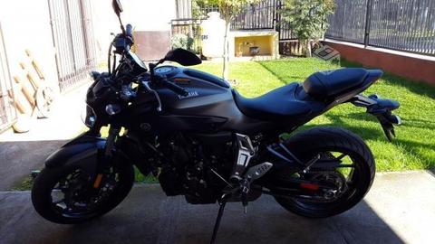 Yamaha MT07