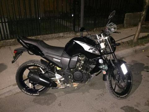 Moto fz16 2014