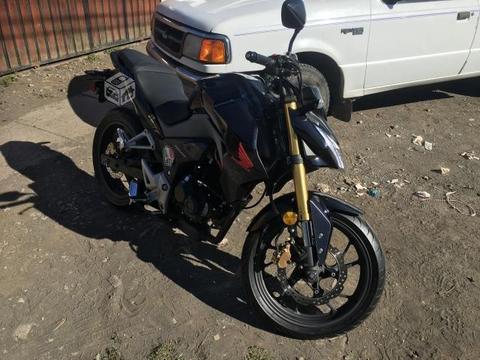 Honda cb190r