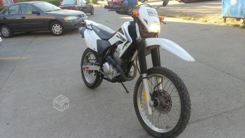 Honda tornado 2014 casi nueva