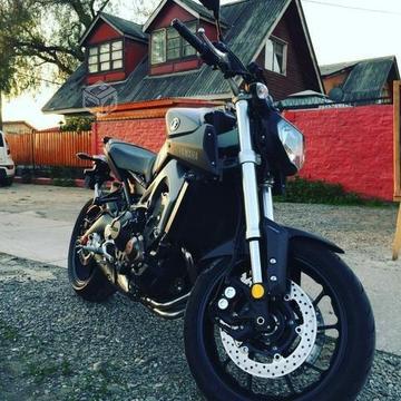 Moto Yamaha MT-09 ABS 2015