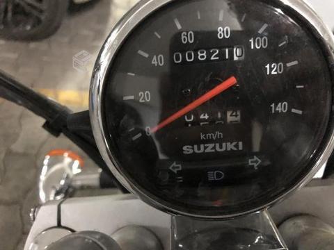 Moto suzuki gz150