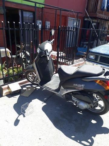 Takasaki 2013 scooter