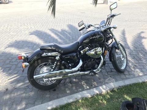 Honda Shadow Rs