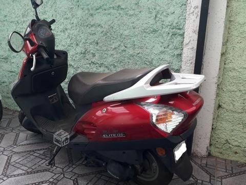 Honda elite 125 cc