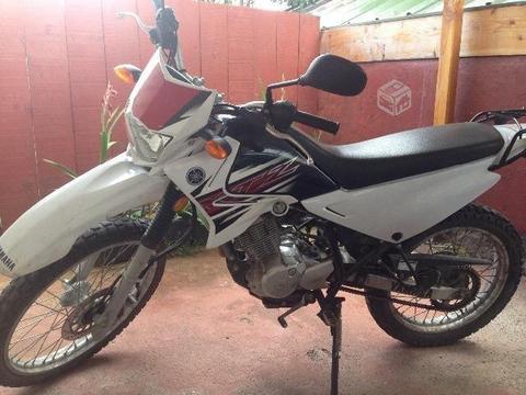 Moto Yamaha XTZ 125cc 2015