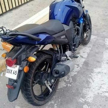 Moto yamaha fz