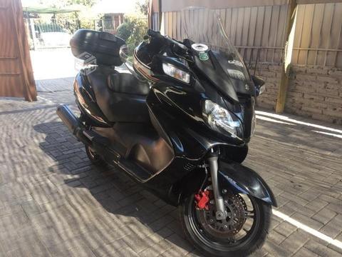 Suzuki Burgman 650/2009 Automática Impecable